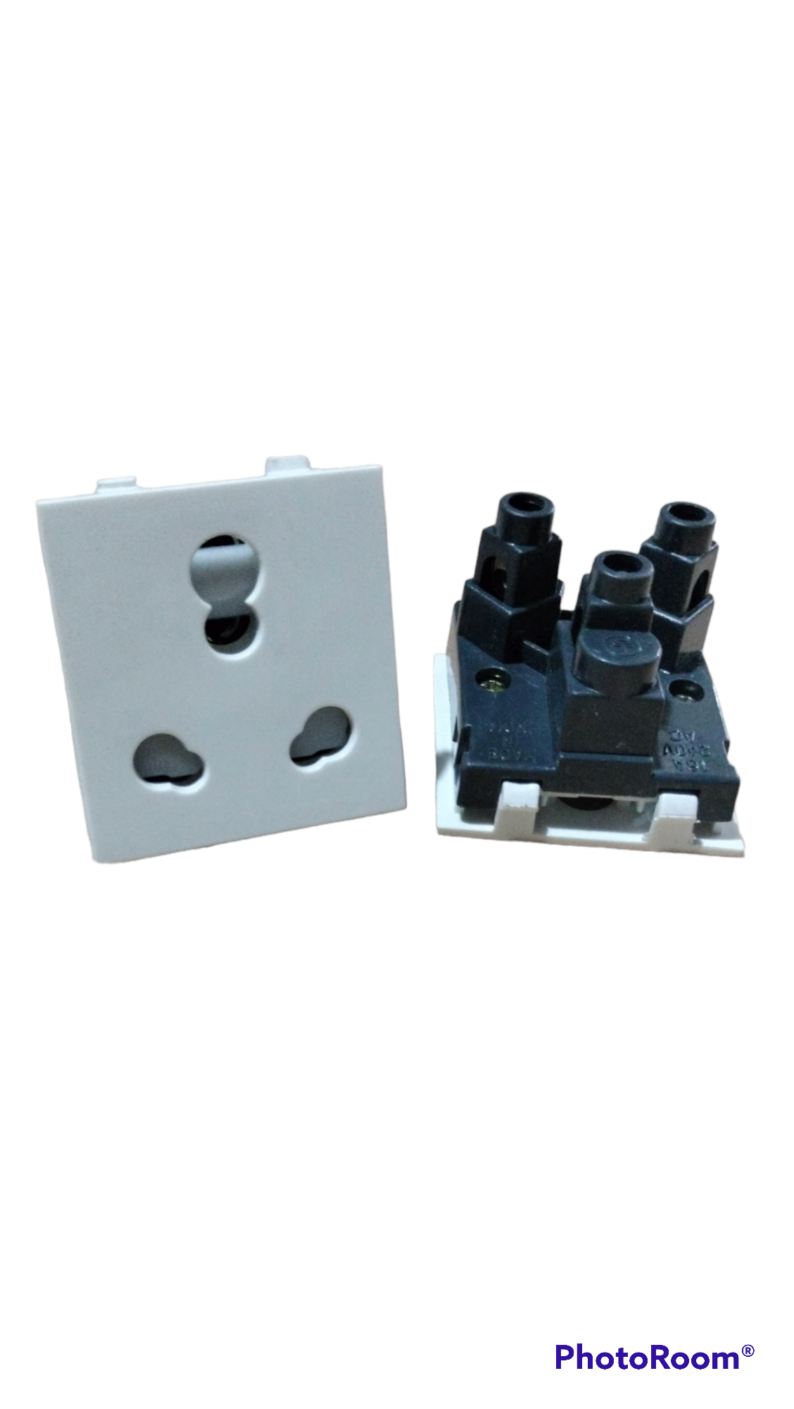 Krishna-Modular-16A-5Pin-Flat-Socket 16A Modular 5pin Multi Socket Pack of 10 - Image 1