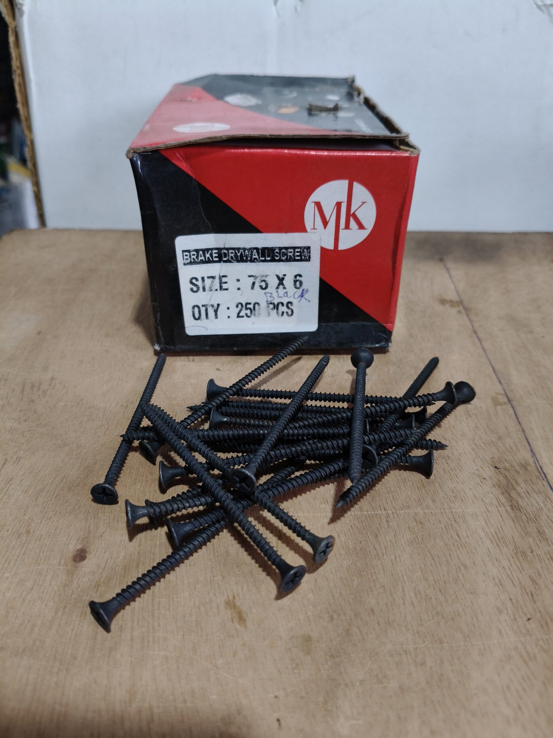 2025/06/1001696833-scaled.jpg 6x75 Black POP Drywall Screw Pack of 250 - Image 1