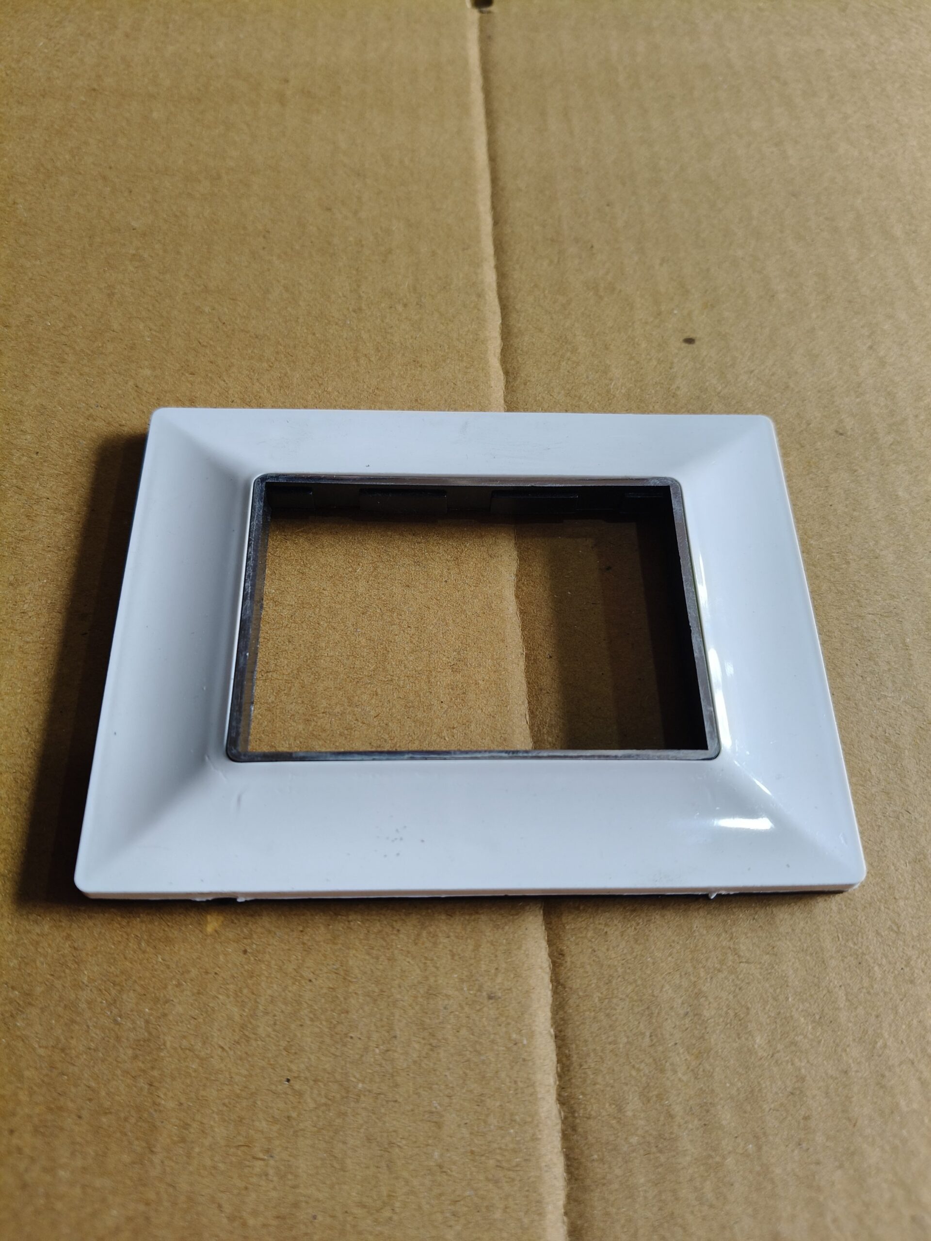 2025/11/1003026460-scaled.jpg 3 Modular Silver Line Plate Border Packing 20pic - Image 1